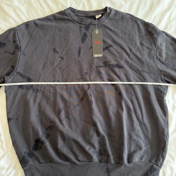 Levi's Men's Charcoal Crewneck Sweater - Picture 2 of 11